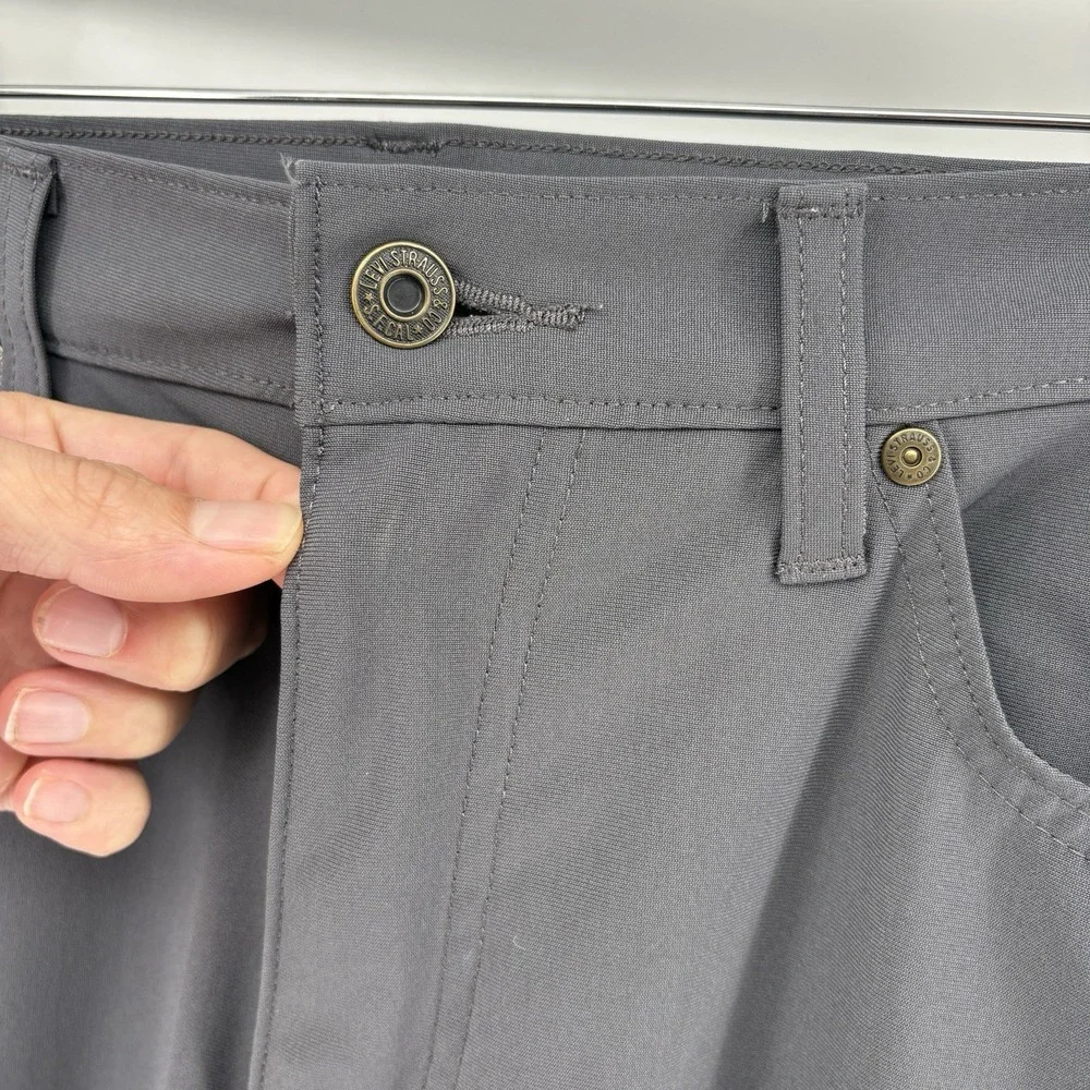 Levi's 511 Slim Tech Five Pocket Pants Mid Rise Stretch Gray UPF 50+ Men 33X32